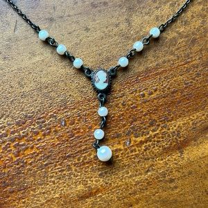 1928 brand Cameo necklace